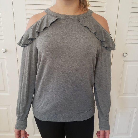 Express Gray Sweater - Picture 2 of 4